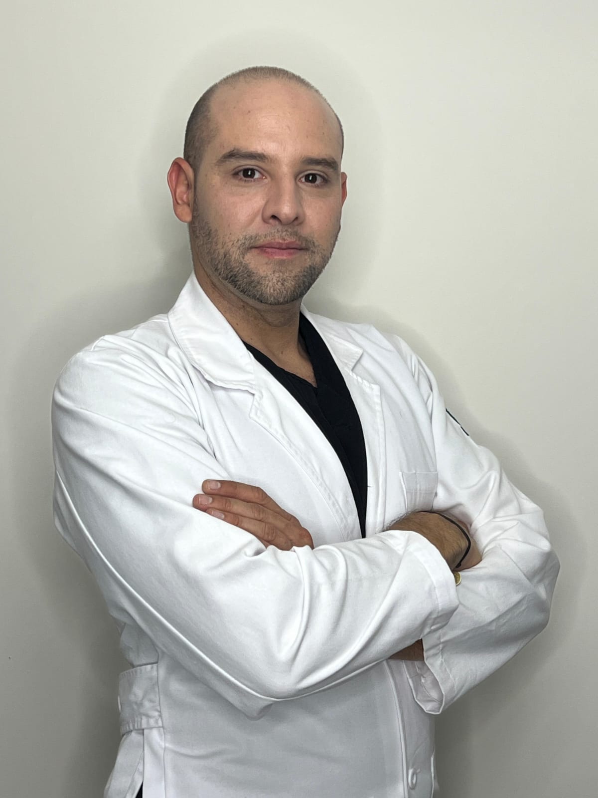 Dr. Ramiro Alejandro Limón Fonseca, especialista en medicina estética en NewMe